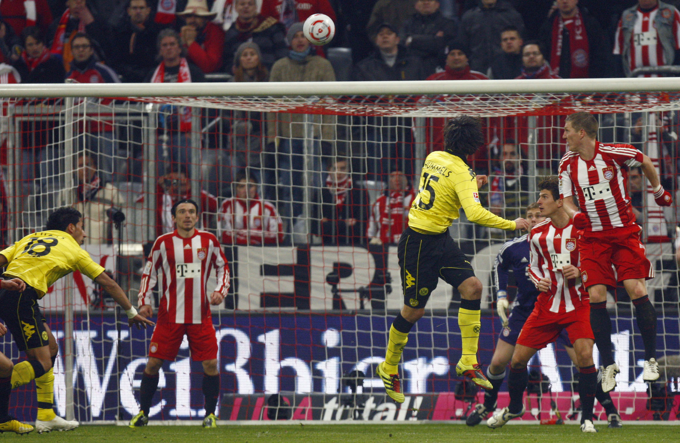 Ντέρμπι κορυφής στην Μπουντεσλίγκα