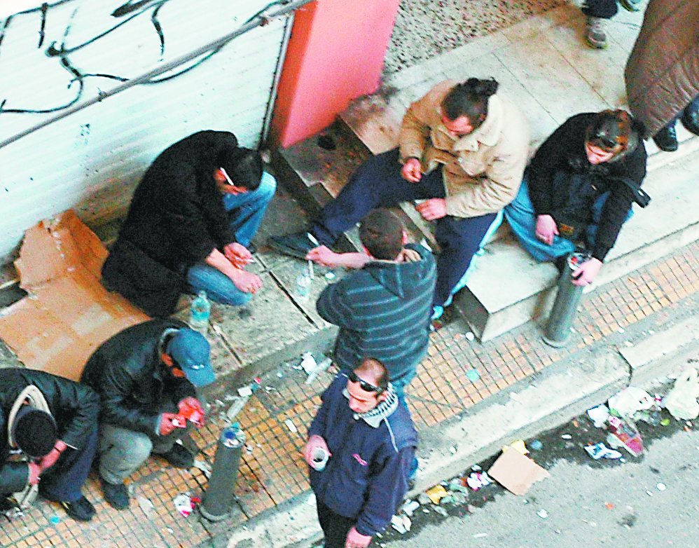 «Συγχωροχάρτι» της ΕΛ.ΑΣ. σε 200 εμπόρους ναρκωτικών