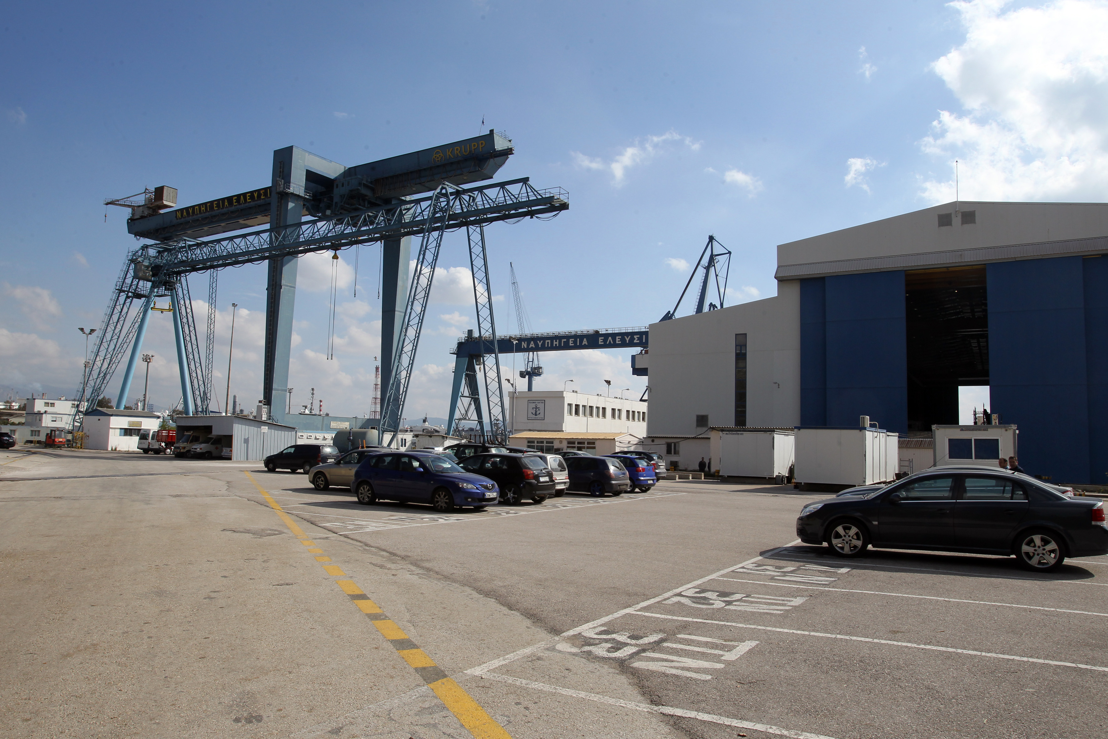 Στα Ναυπηγεία Ελευσίνας η ναυπήγηση πυραυλακάτων