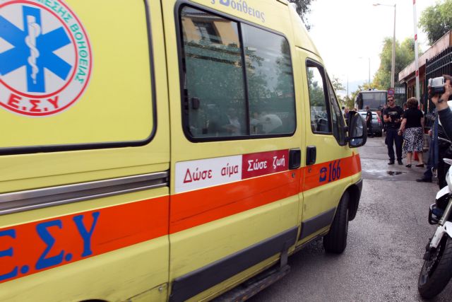 One killed, four injured in bus stop collision in Thessaloniki