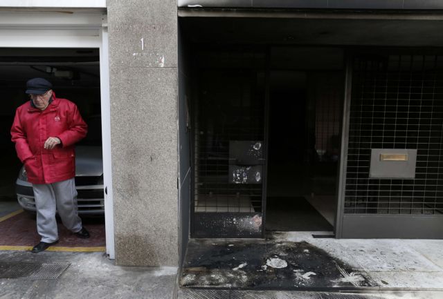 Police report barrage of arson attacks in Athens and Rhodes