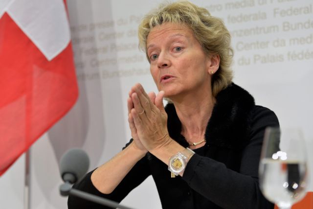 Stournaras scheduled to meet Swiss counterpart Widmer-Schlumpf