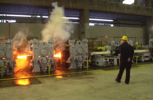 Ailing Greeκ heavy industry still going through a serious crisis | tovima.gr