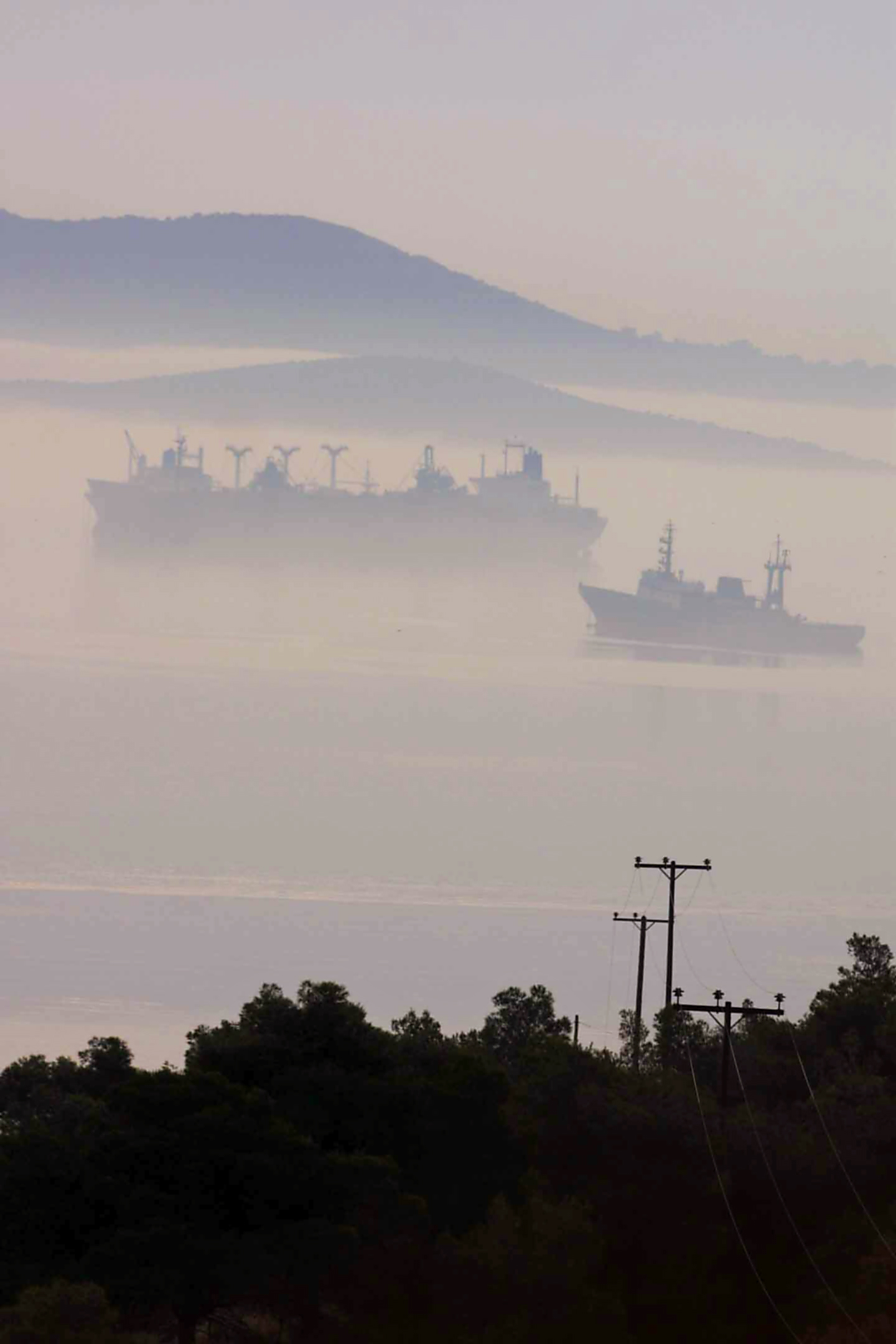 Ομίχλη τα ξημερώματα στα νότια προάστια της Αττικής