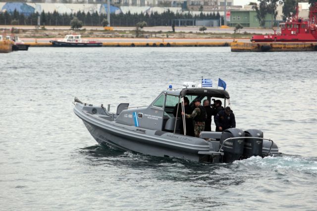 Coast Guard searching for missing refugees near Mytilene | tovima.gr