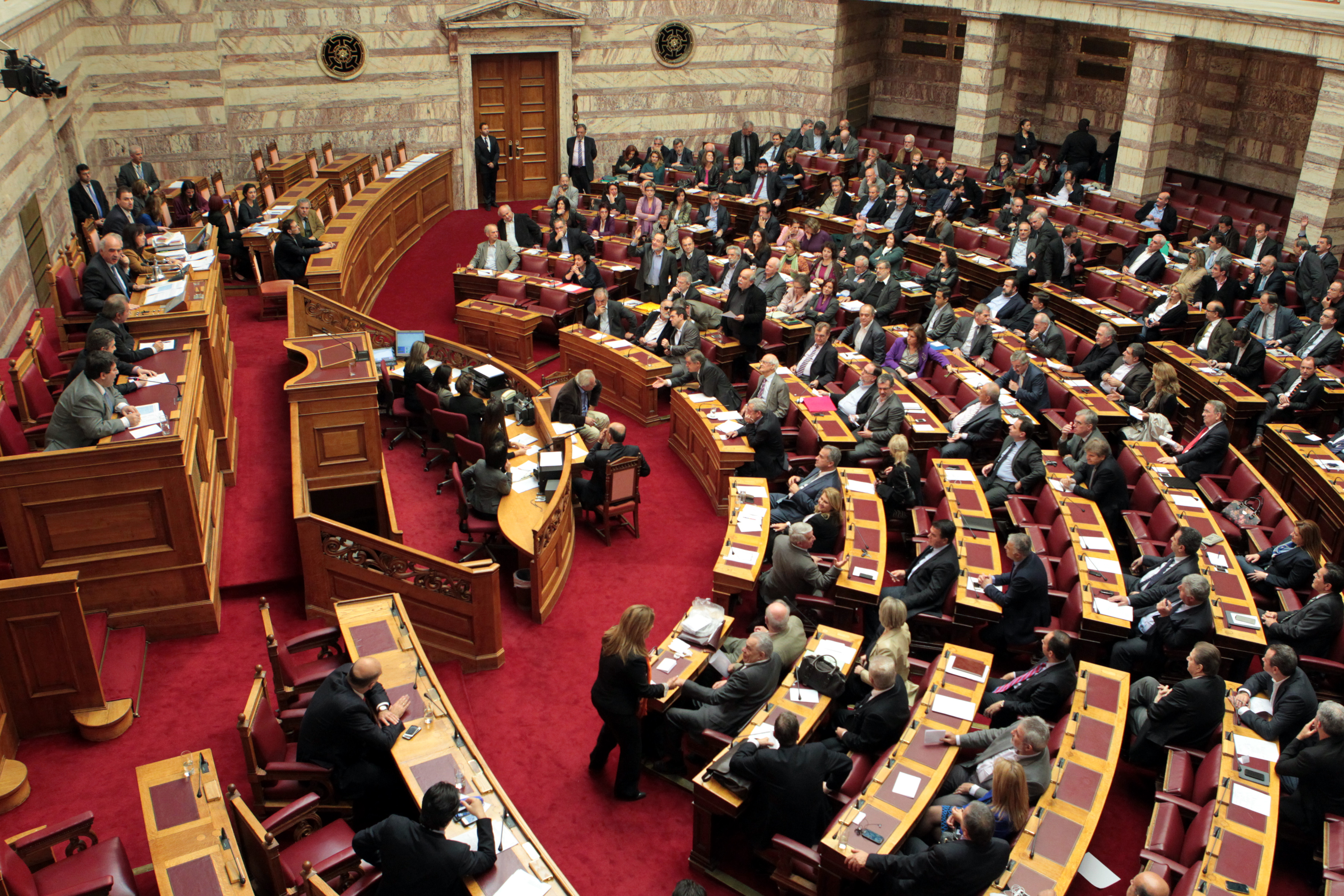 Βουλή:  Ψηφίστηκε ο νόμος για τις ευρωεκλογές