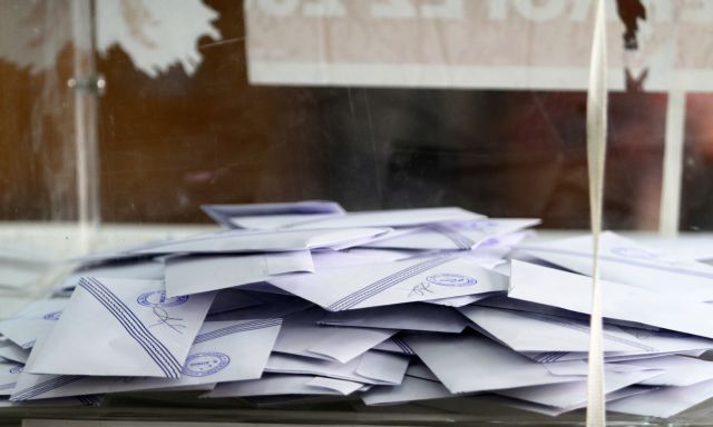 Polls show marginal SYRIZA win in European elections