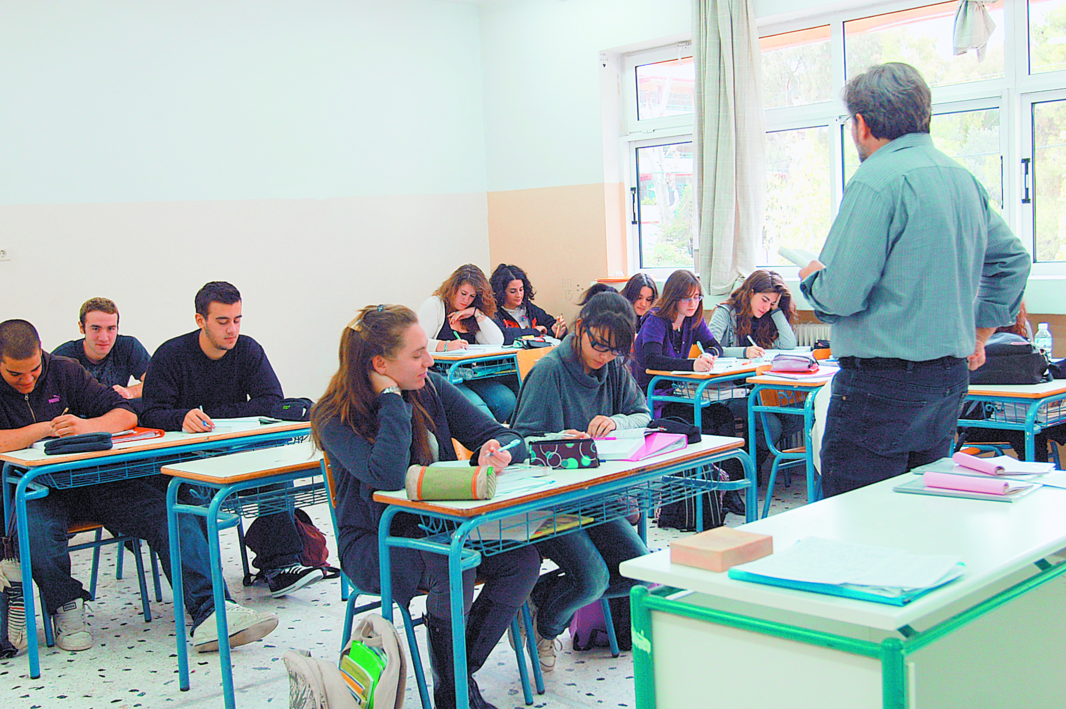 Αρβανιτόπουλος: Δεν υπάρχουν νέες απαιτήσεις για να αγωνιούν οι μαθητές | tovima.gr