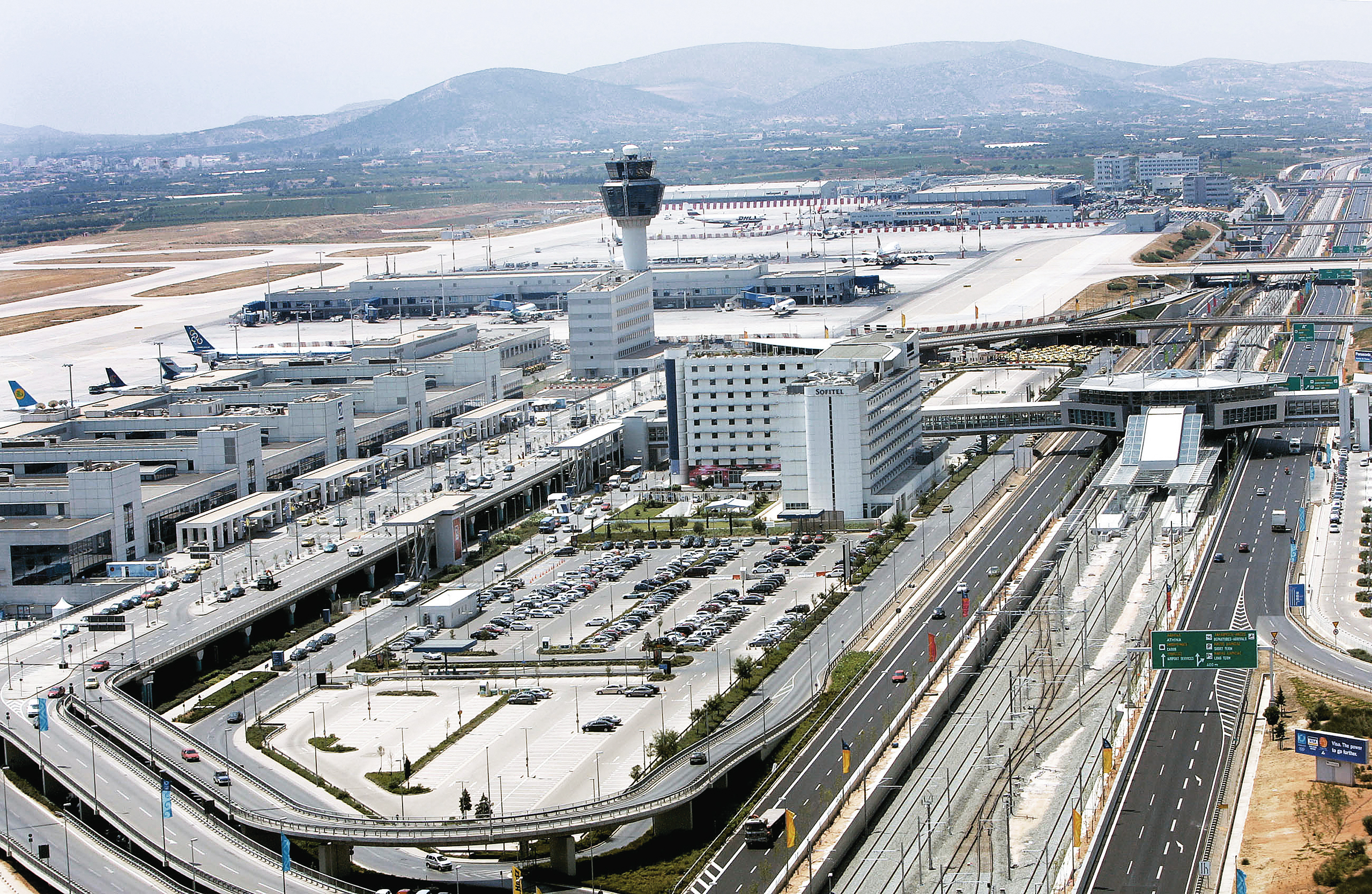 Εβδομήντα θέσεις εργασίας στο Ελ. Βενιζέλος για νέους 19 έως 29 ετών