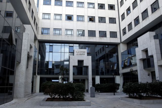 «Πίσω» στους δικαστικούς 150 εκατ. ευρώ από «κομμένες» συντάξεις