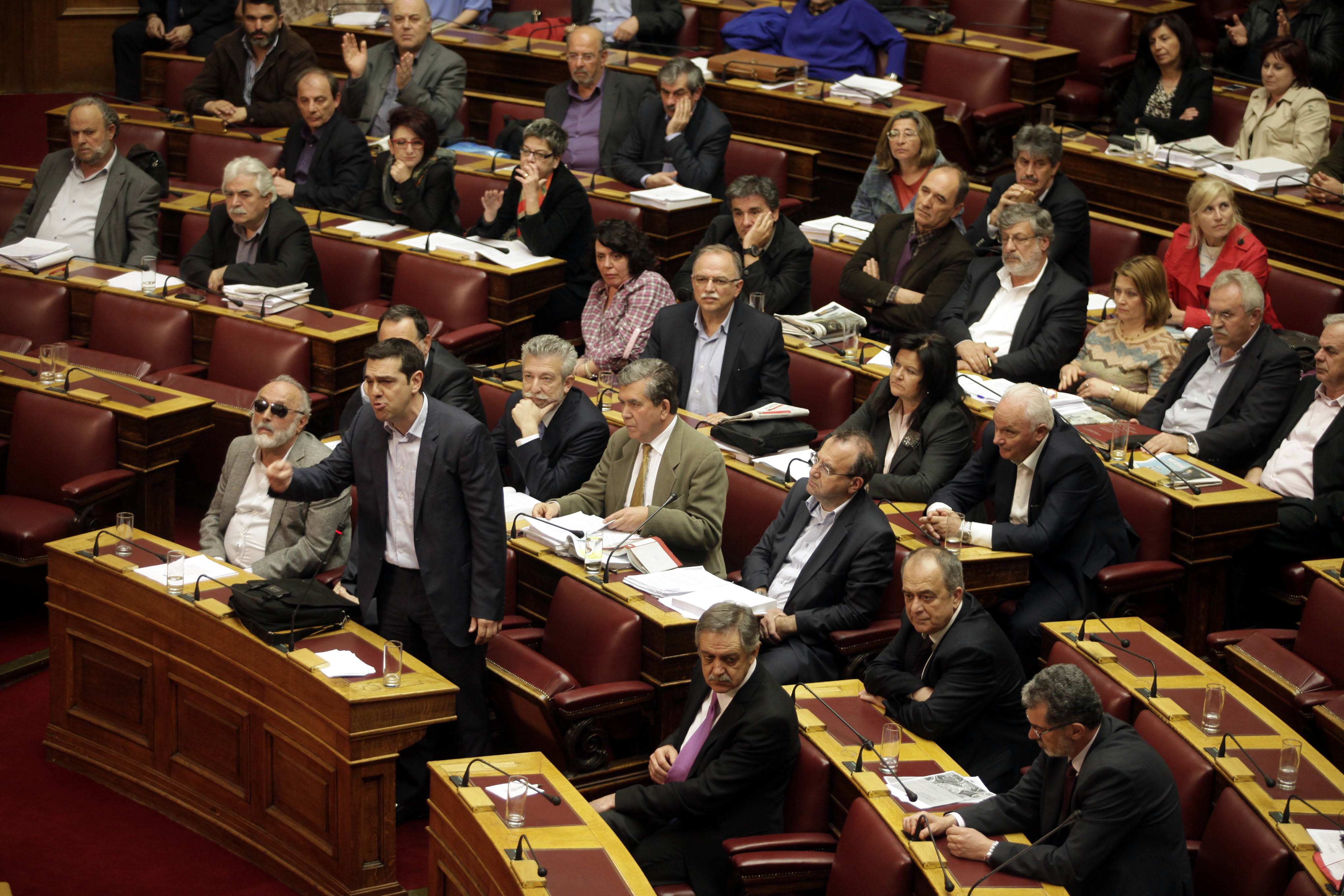 ΣΥΡΙΖΑ: Νέος κύκλος επιθέσεων σε εργασιακά-μισθολογικά