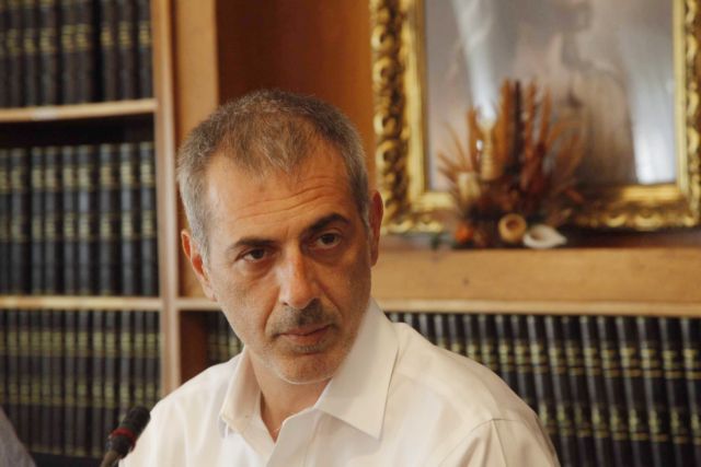 Μώραλης: «Τα δικαστήρια να μείνουν στον Πειραιά»