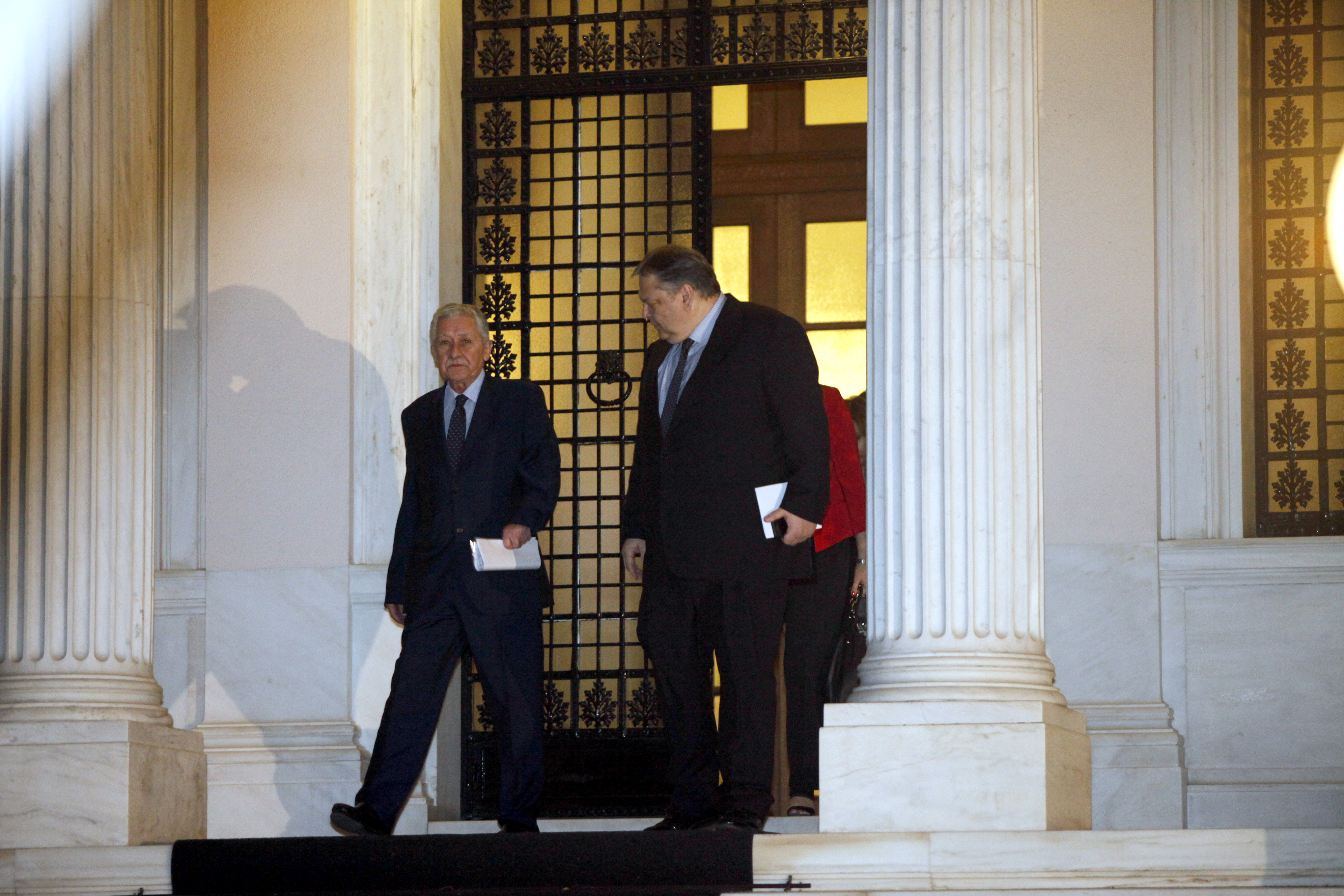 Συνάντηση ΠαΣοΚ και ΔΗΜΑΡ για την Κεντροαριστερά την Τρίτη