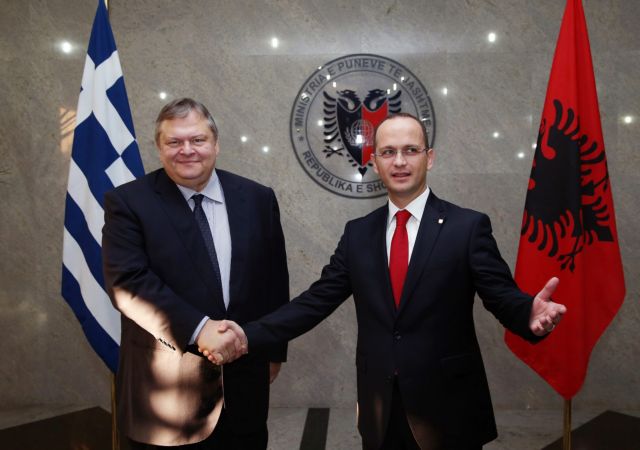 Αλβανικό ΥΠΕΞ: Παραδοχή ύπαρξης πυρήνων τζιχαντιστών στη χώρα