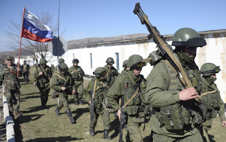 Μόσχα: Αναγκαία η στρατιωτική θωράκιση της Κριμαίας