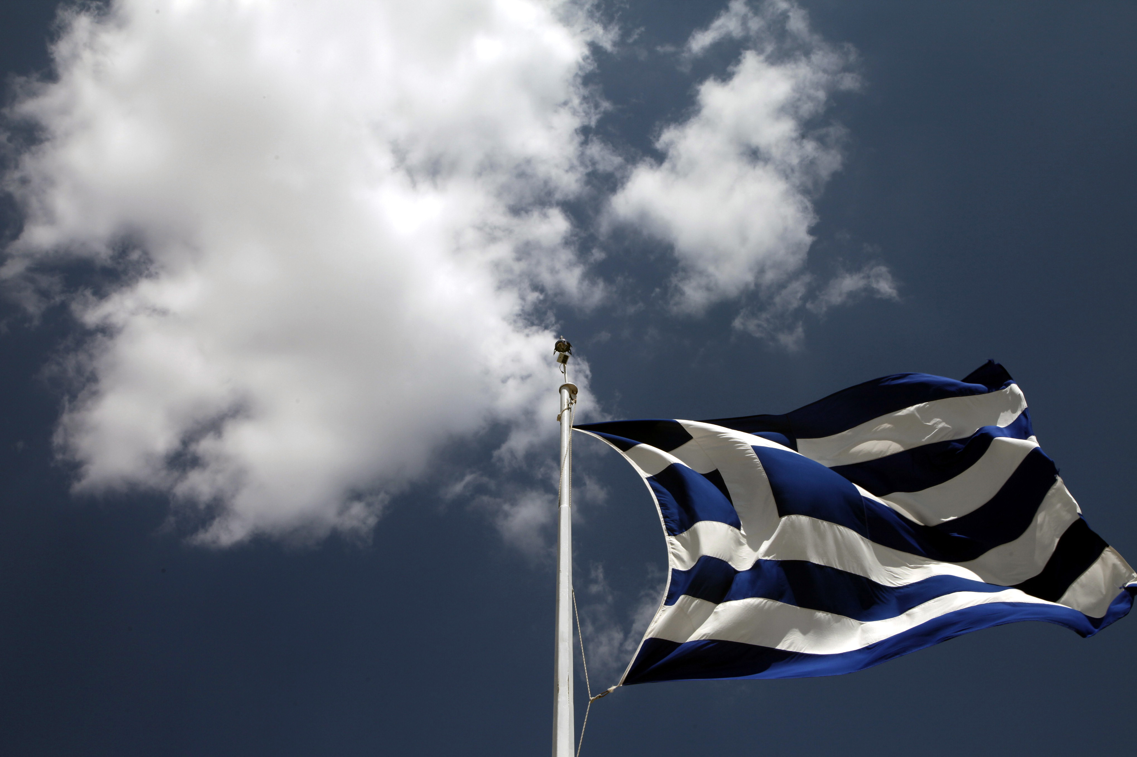 Eurobank: Πιο βιώσιμο το δημόσιο χρέος σε σχέση με το 2009