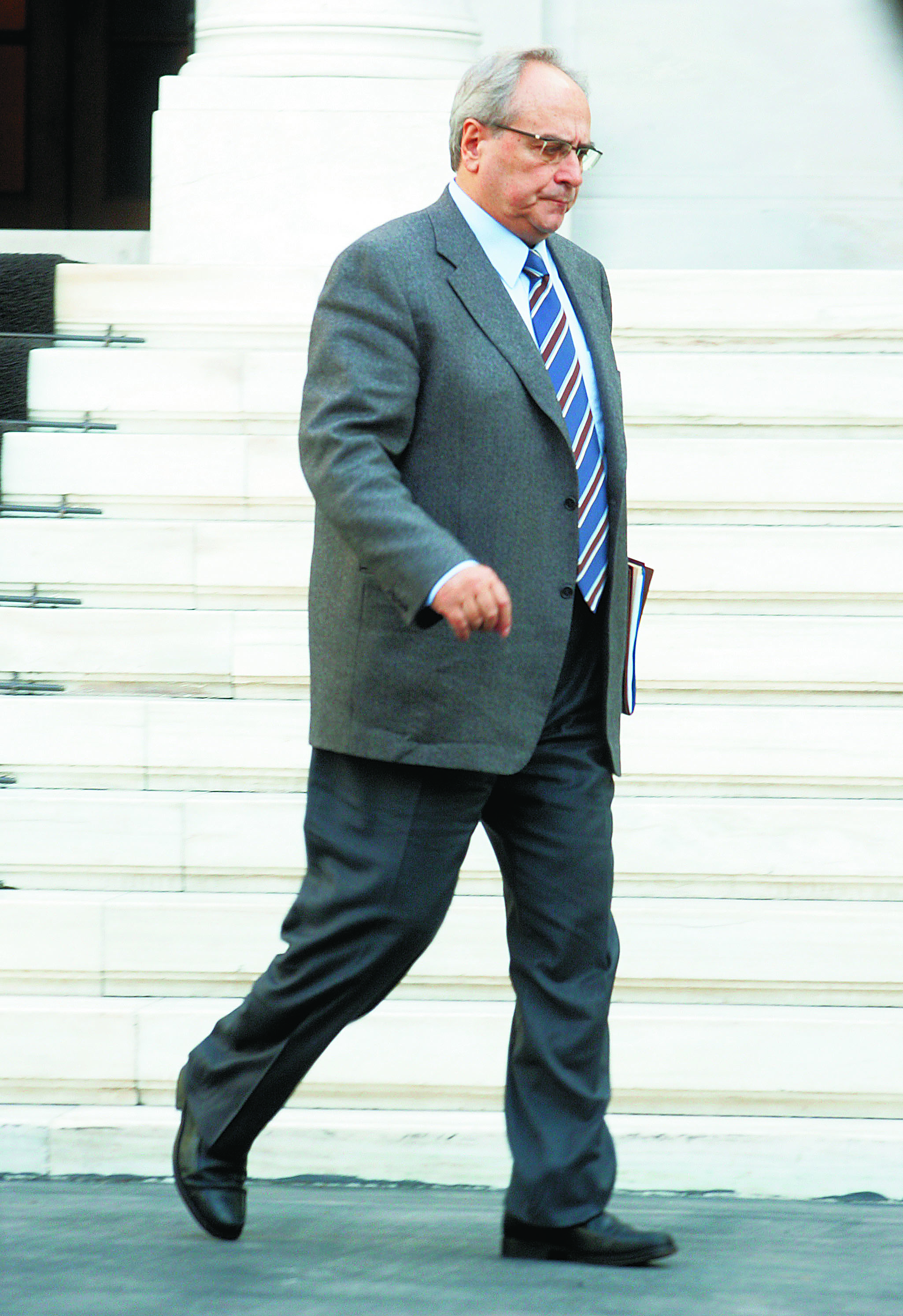 Καταθέτει ο Ν.Κωνσταντόπουλος για τον «κουμπαρά»