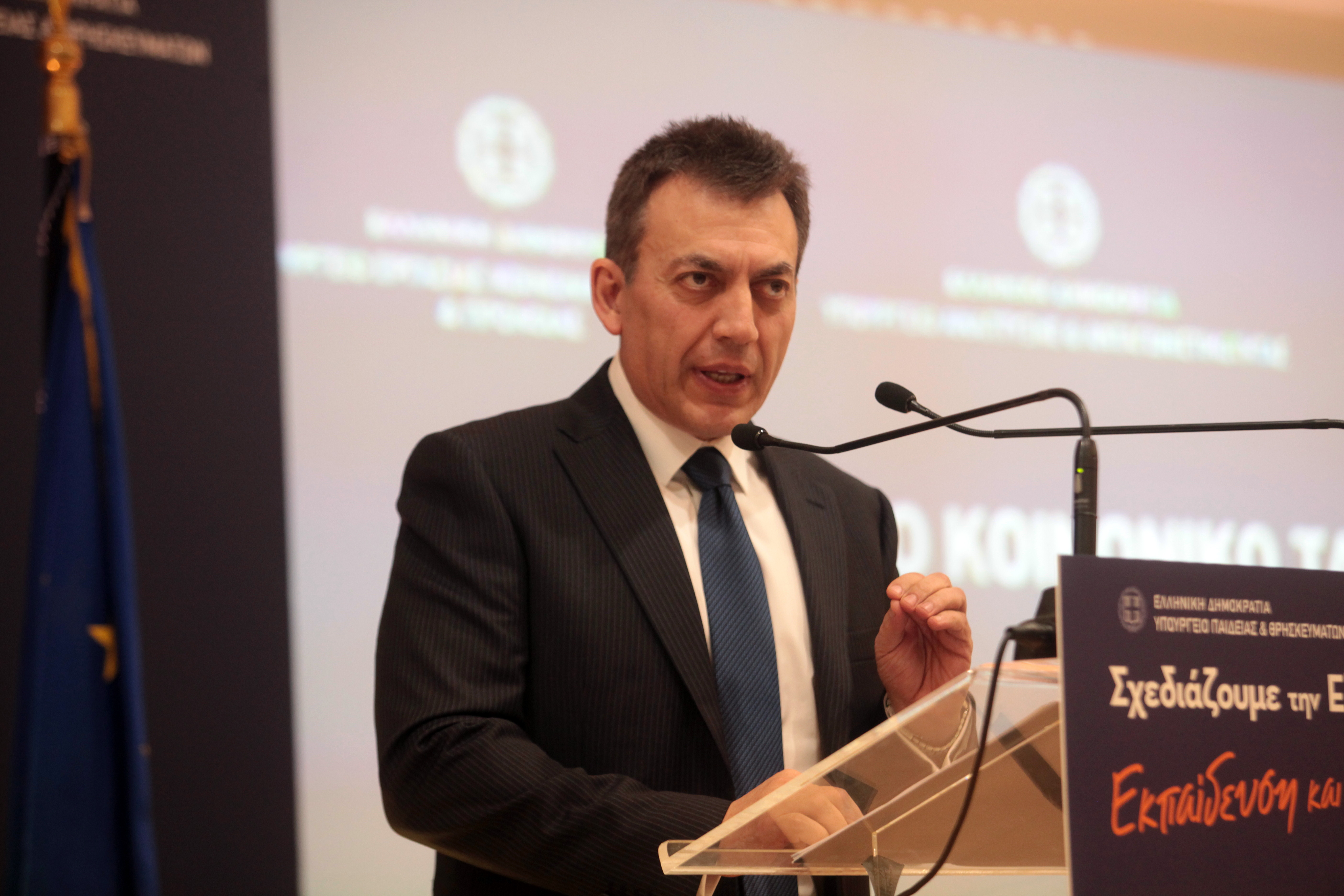 Γ. Βρούτσης:Τις 25.530 έφθασαν οι ρυθμίσεις οφειλών προς τα Ασφαλιστικά Ταμεία με το σχήμα των 100 δόσεων