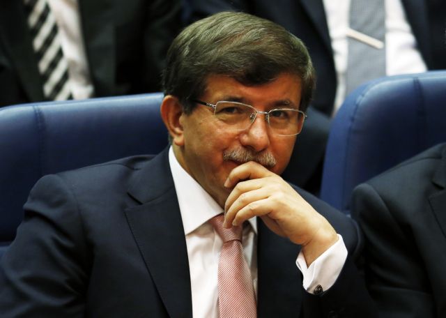 Ο τούρκος πρωθυπουργός Νταβούτογλου θέλει να πάει Θράκη
