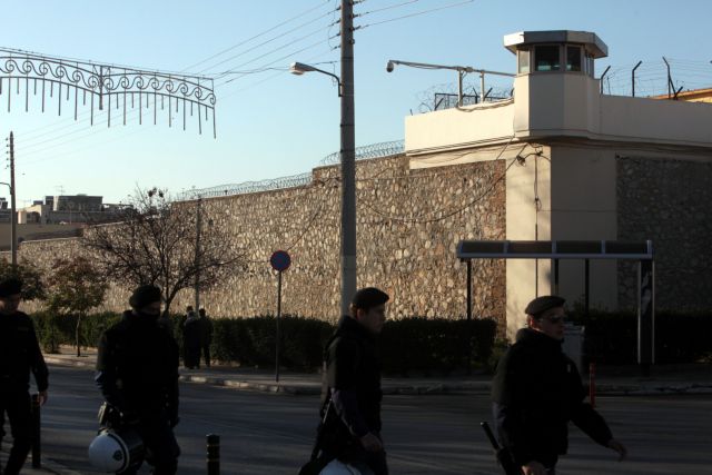 The “VIP section” at Korydallos prison is rife with extortion