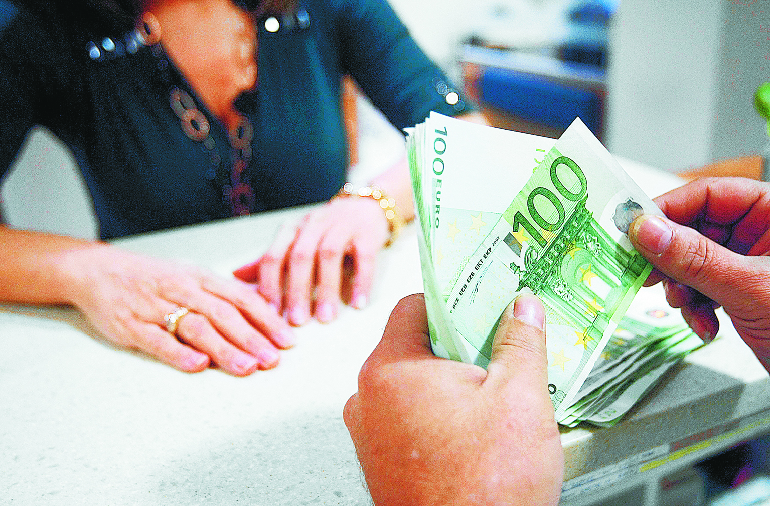 9,7 δισ. ευρώ χάνονται κάθε χρόνο από τον ΦΠΑ