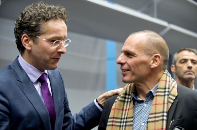 Varoufakis meets with Dijsselbloem ahead of critical Eurogroup