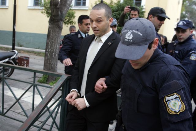 Kasidiaris on trial for assaulting KKE MP Liana Kanelli