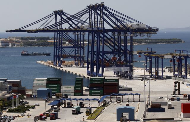 Commission orders Greece to recover “State subsidies” from Cosco
