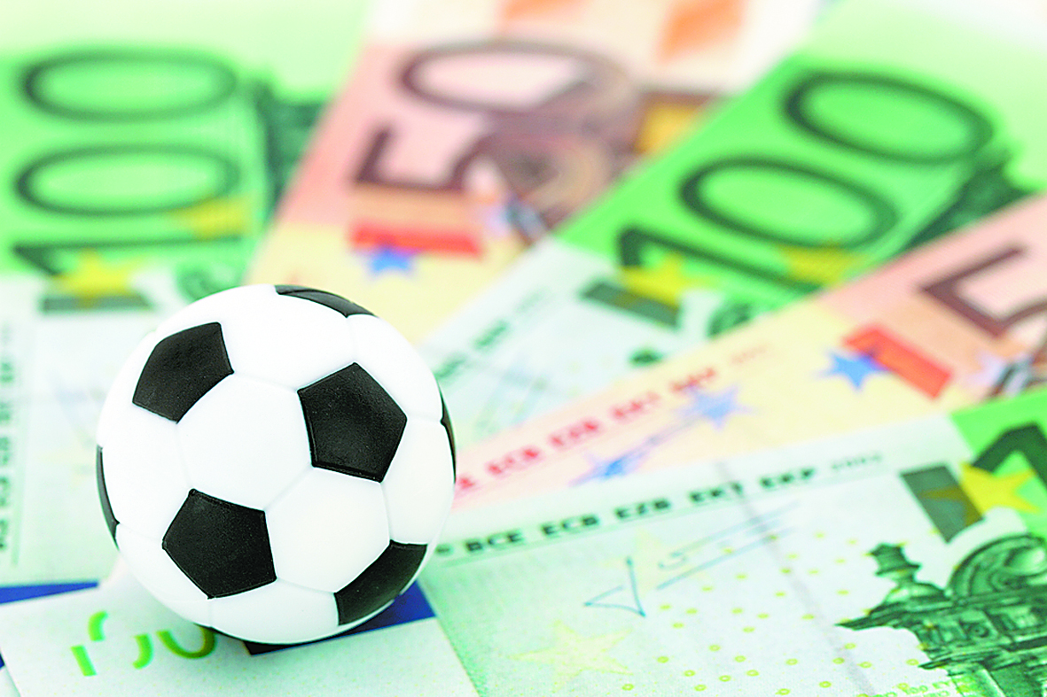 Προθεσμία για 4 κατηγορούμενους της «εγκληματικής οργάνωσης» στο ποδόσφαιρο