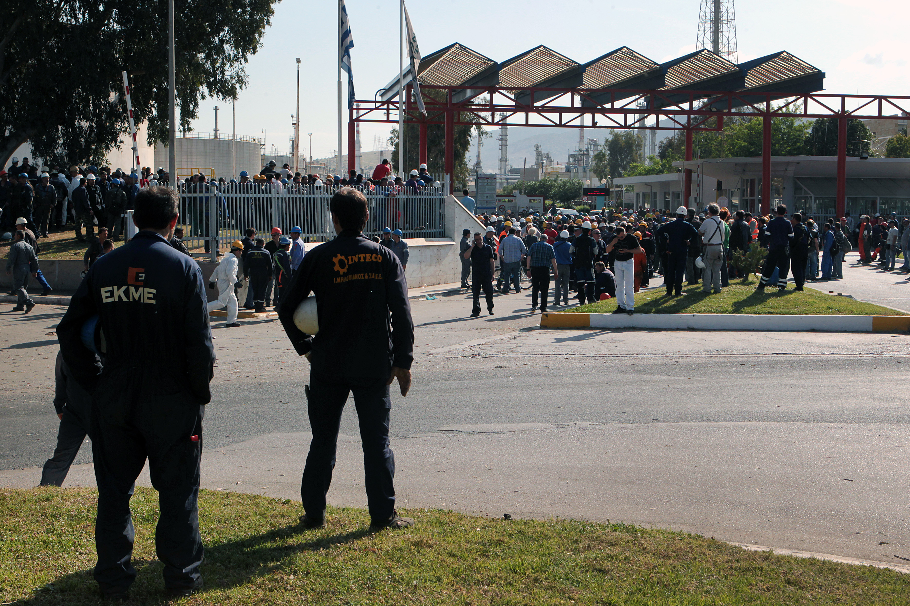 Ανθρώπινο λάθος δείχνει το πόρισμα για την έκρηξη στα ΕΛΠΕ