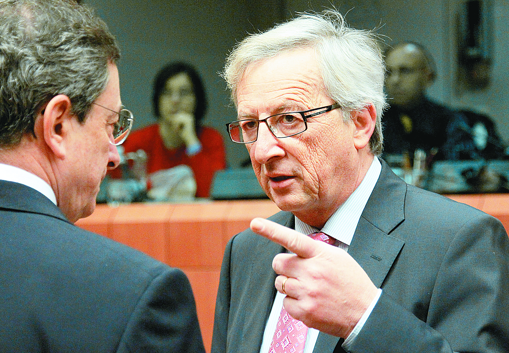 Σχέδιο δήλωσης για ελάφρυνση χρέους εξετάζουν ΕΕ-ΕΚΤ