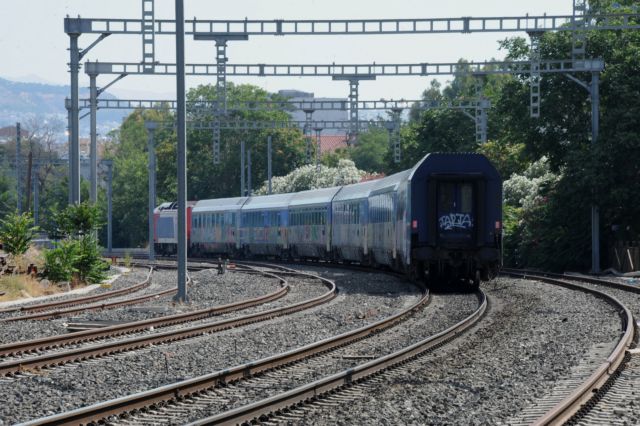 Freight train derailed in Tempi tunnel – No injuries reported