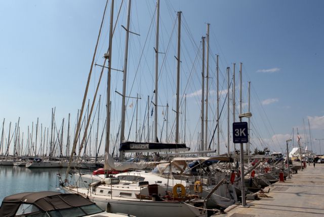 Εντοπίστηκε χειροβομβίδα στη θαλάσσια περιοχή της 3ης μαρίνας Γλυφάδας