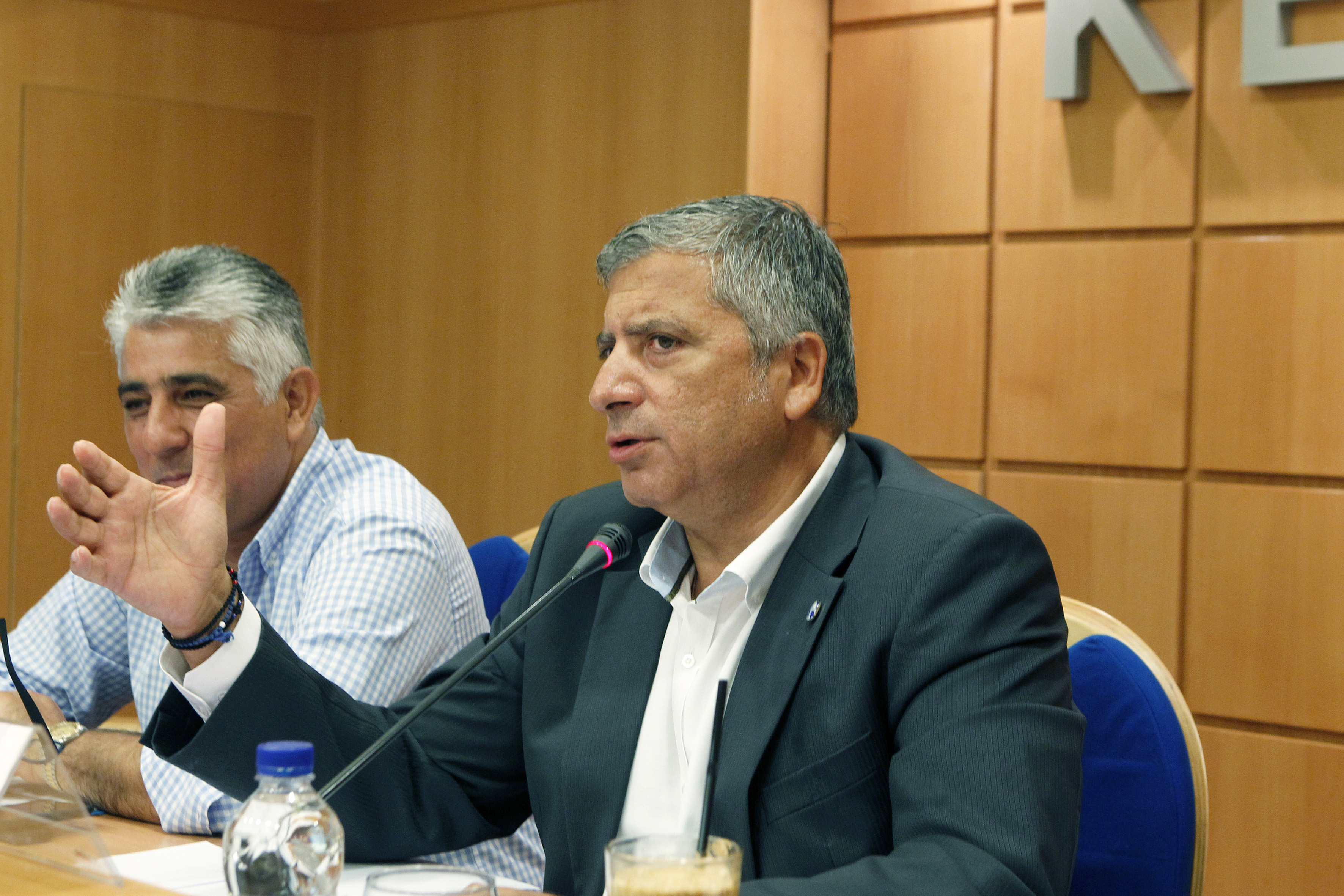 ΚΕΔΕ: Οι μισοί δήμοι διέκοψαν έργα λόγω μη εκταμίευσης του ΕΣΠΑ