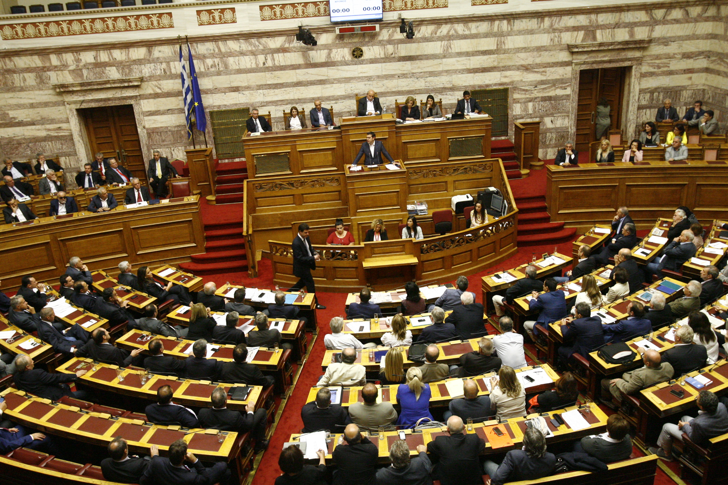 Οι πρώτες ερωτήσεις που κατατέθηκαν στη νέα βουλευτική περίοδο