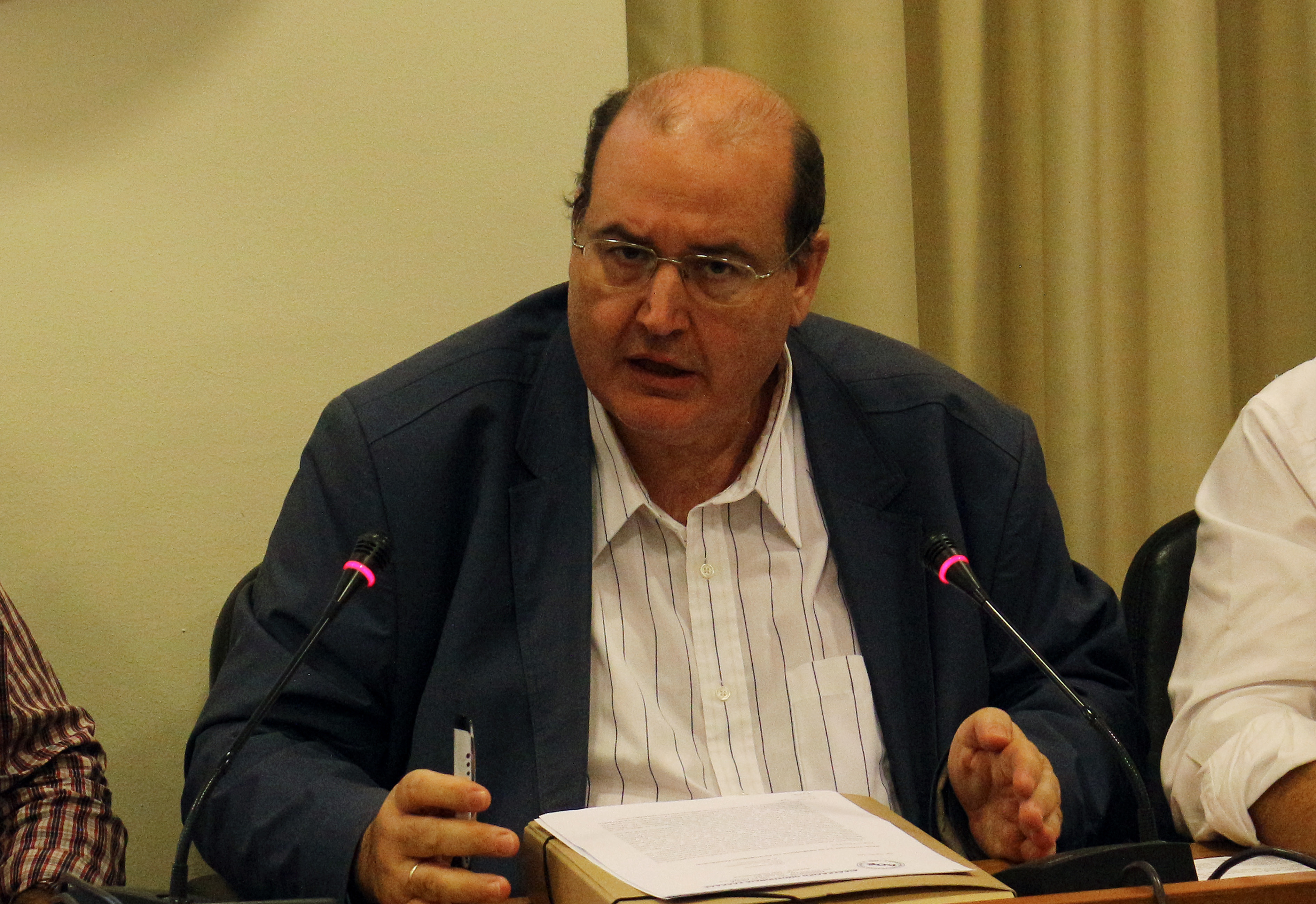 Το θέμα είναι η αναβάθμιση του δημόσιου σχολείου, λέει ο Νίκος Φίλης