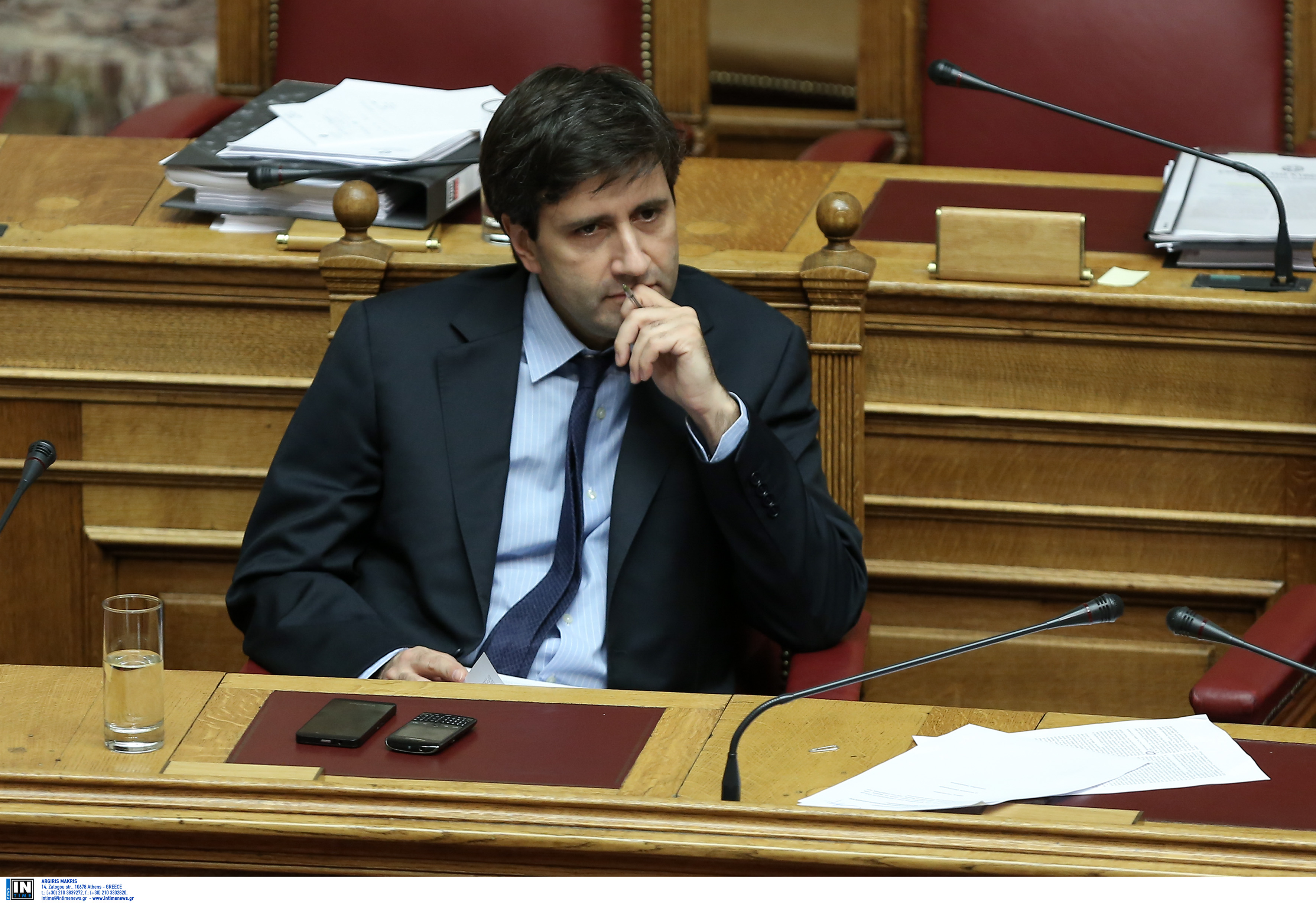 Χουλιαράκης: Επιτυχία ο καθορισμός χαμηλών πρωτογενών πλεονασμάτων