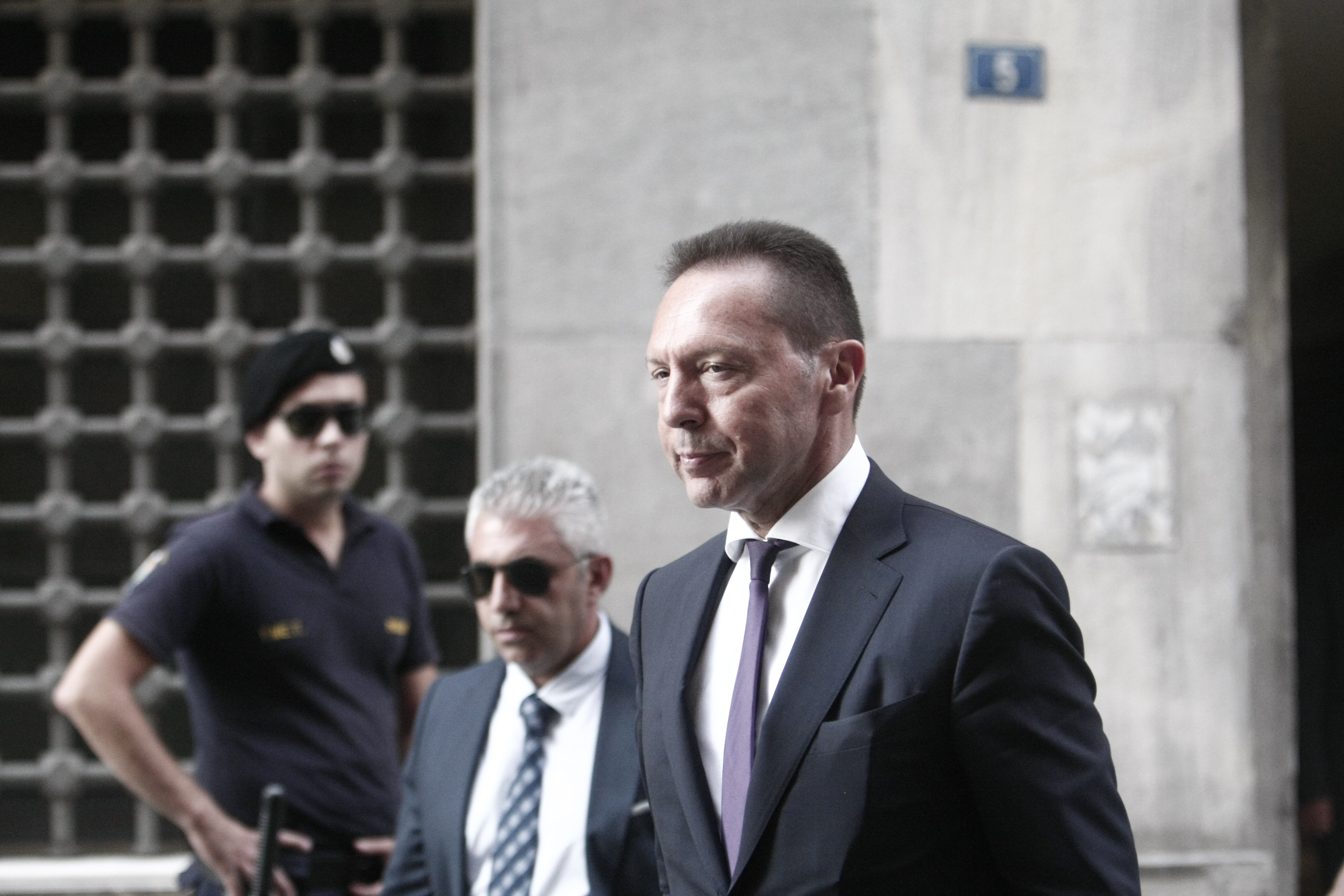 Τράπεζα της Ελλάδος: Περαιτέρω ύφεση στο α΄ εξάμηνο του 2016, πιθανή η ανάκαμψη το β’ εξάμηνο