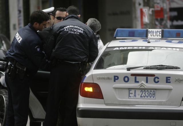 Υπάλληλος ζαχαροπλαστείου στη Θεσσαλονίκη κατηγορείται ότι έκλεψε 47.000 ευρώ από το ταμείο | tovima.gr