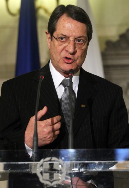 Συνάντηση Αναστασιάδη-Ακιντζί με ΓΓ του ΟΗΕ στο Φόρουμ του Νταβός