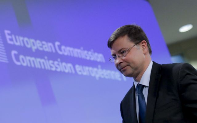 Dombrovskis urges Athens to cut expenses instead of raise taxes