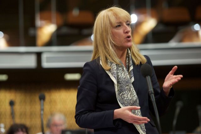 Επαφές Δούρου στην Ιταλία για το προσφυγικό