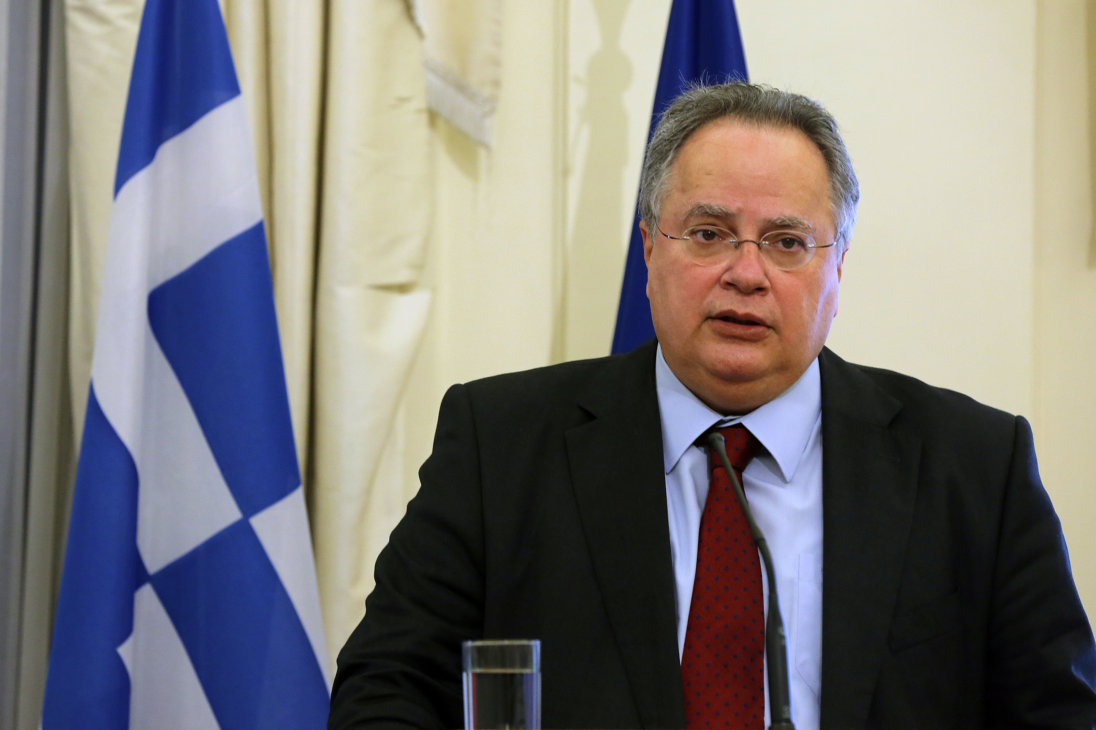 Kotzias arranges to meet with Austrian and Slovak counterparts