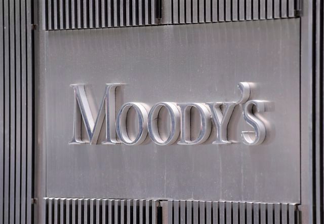 Moody’s: Οδικός χάρτης για το χρέος αλλά με ερωτηματικά