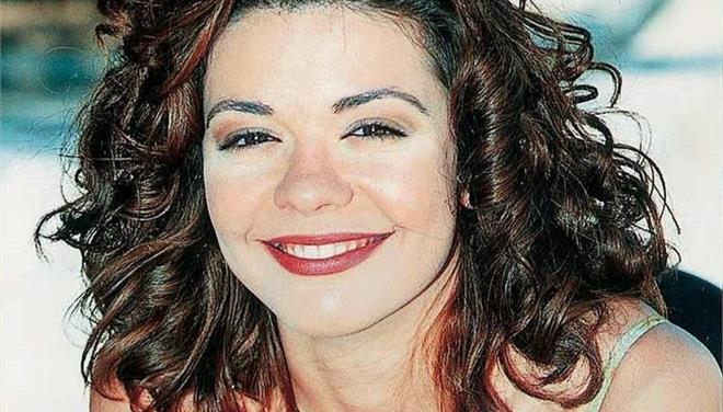 Πέθανε ξαφνικά, σε ηλικία 43 ετών, η ηθοποιός Γεωργία Αποστόλου