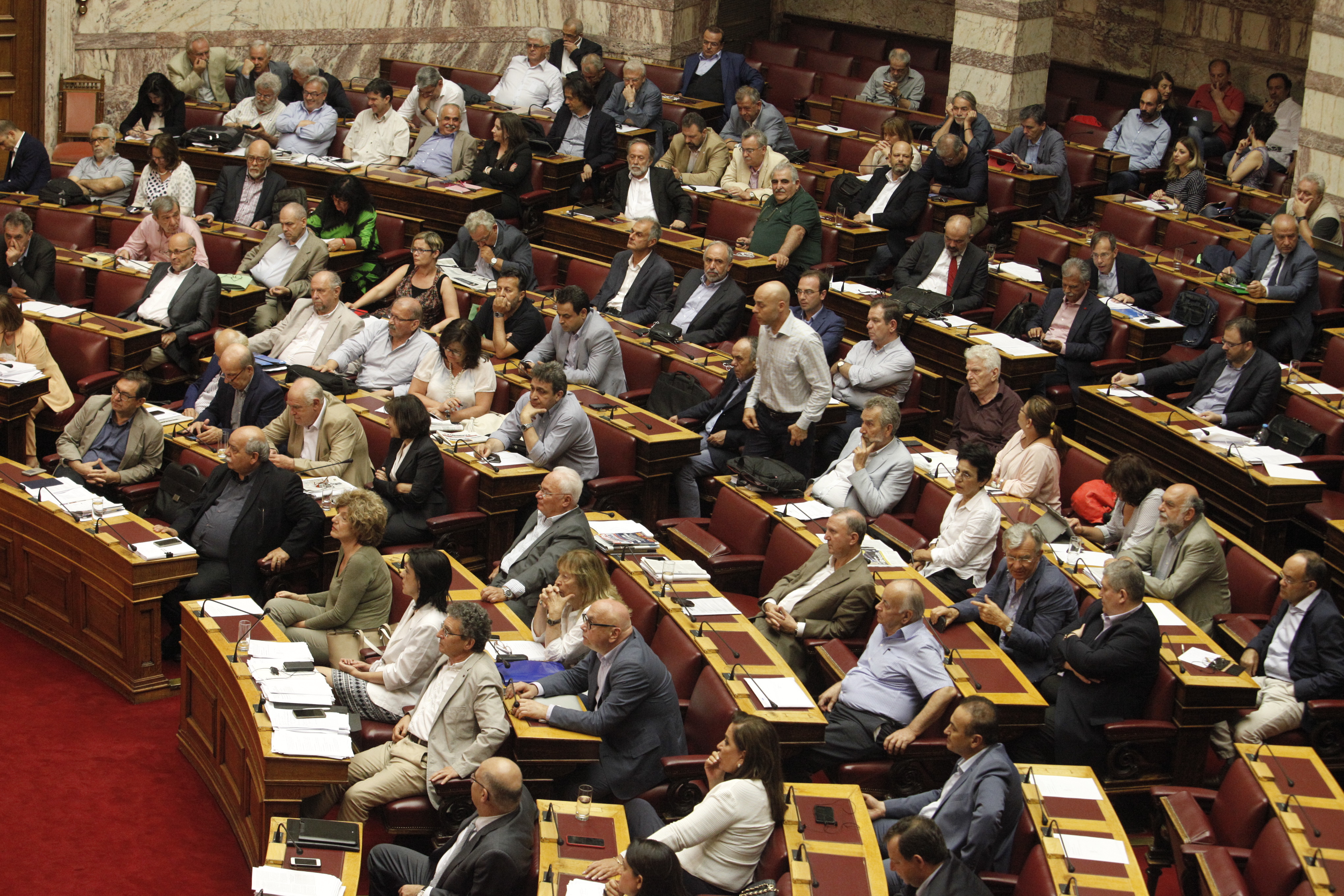 Ψηφίστηκε η σύμβαση παραχώρησης του ΟΛΠ στην Cosco