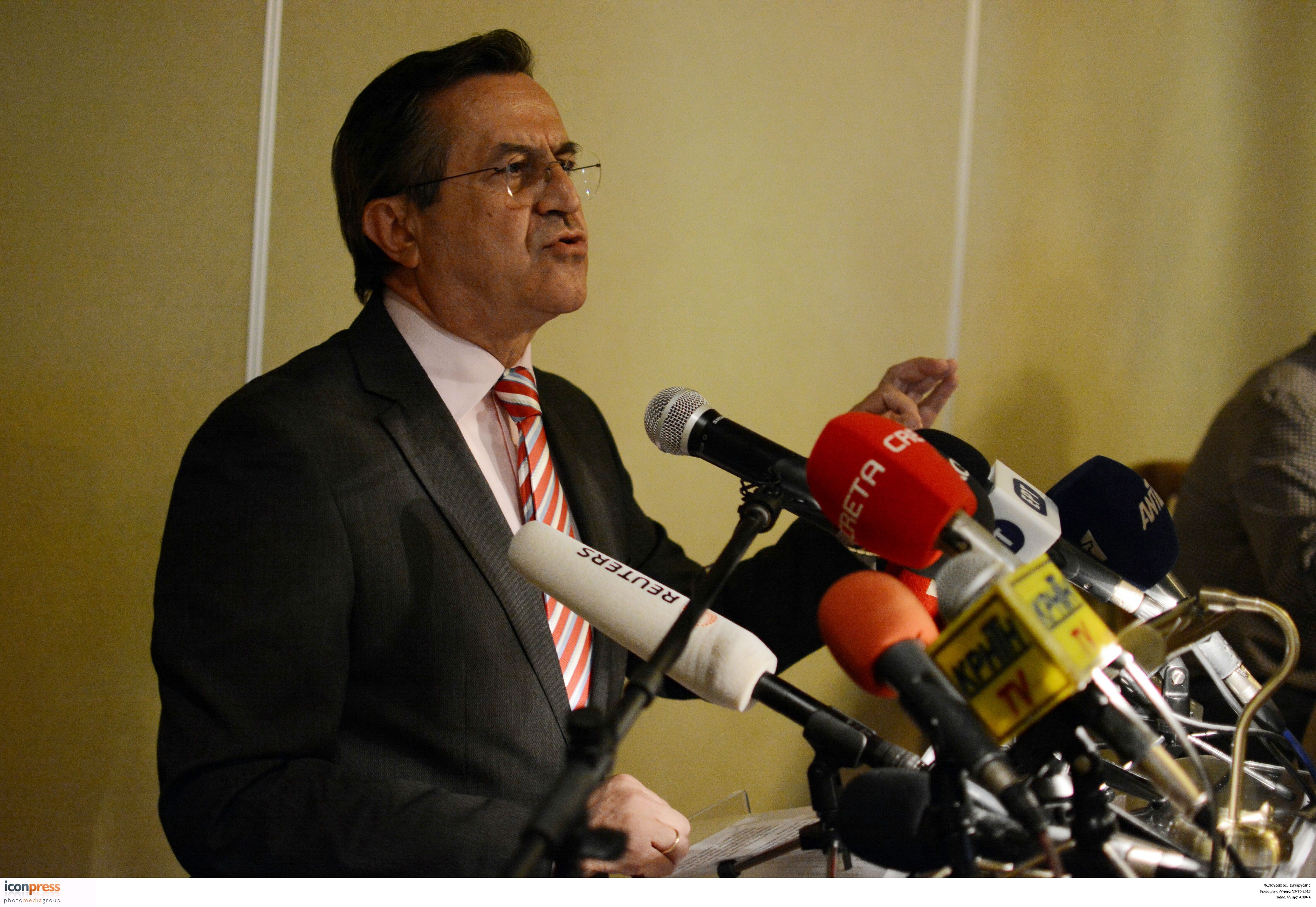 Τον ανεξάρτητο βουλευτή Νικολόπουλο βλέπει στο Μαξίμου ο πρωθυπουργός