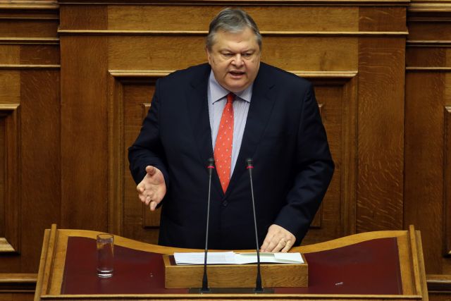 B.Bενιζέλος: Η χώρα κινδυνεύει με πολιτική, οικονομική και κοινωνική κατάρρευση