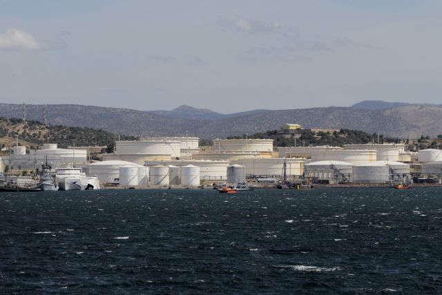 Προς ιδιωτικοποίηση και το κρατικό 35% των ΕΛΠΕ