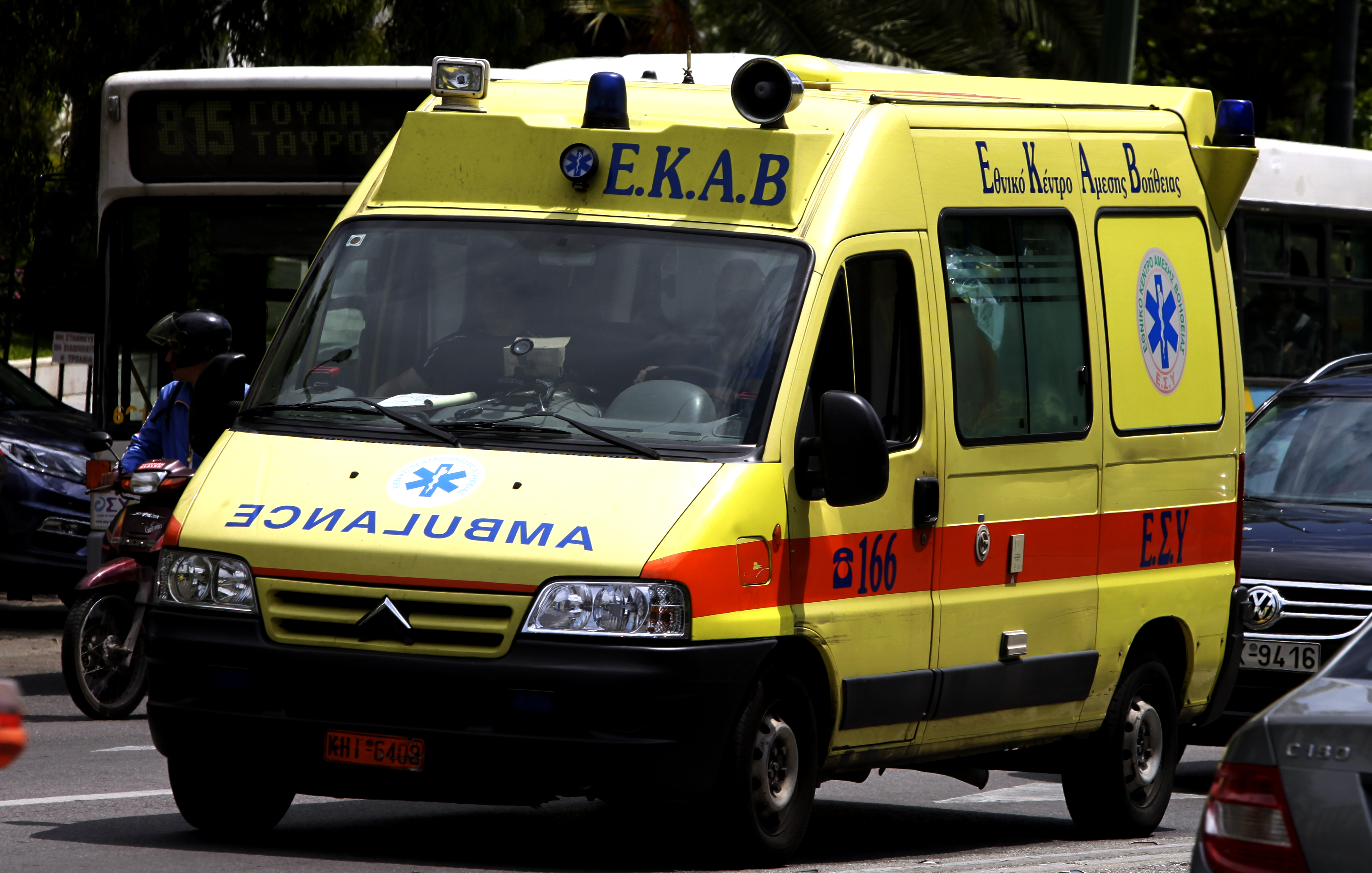 Νεκρή 34χρονη μητέρα από ανατροπή αυτοκινήτου στην Εγνατία Οδό
